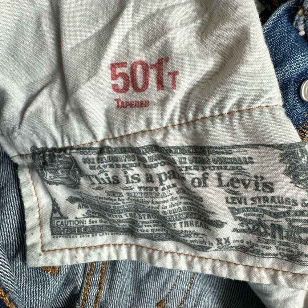 Anthropologie x Levi’s 501 Floral Embroidered Distressed Cropped Taper 27 - Picture 14 of 16